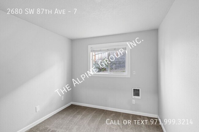 Building Photo - 2680 SW 87th Ave