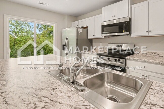 Building Photo - 4145 Hudson Ct SW