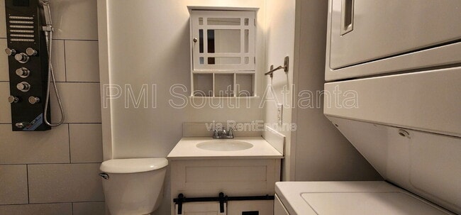 Building Photo - 6584 Walker Rd