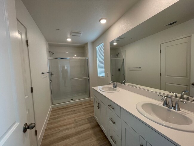 Building Photo - 6156 Olive Pl
