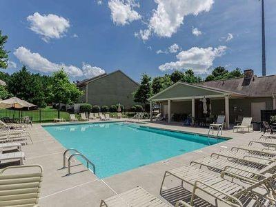 Building Photo - 145 Townview Dr