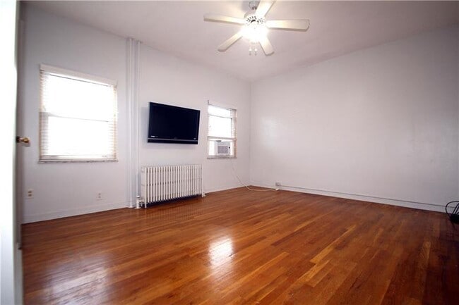 Building Photo - 229 Edmond St