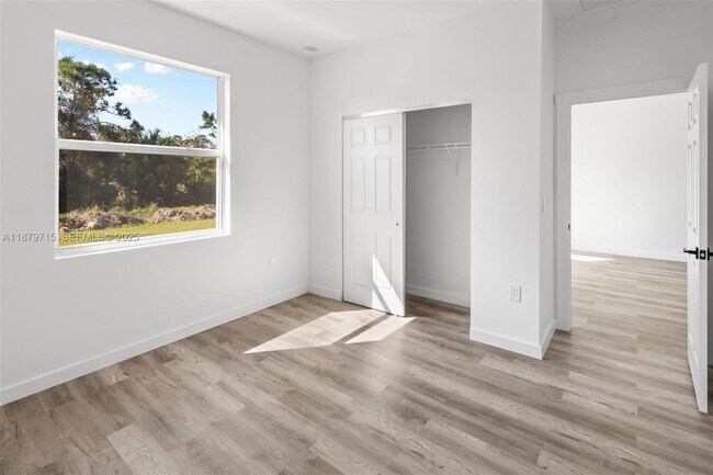 Building Photo - 4417 28th St SW