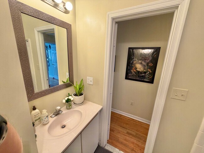 Building Photo - 0394 - Souliotis