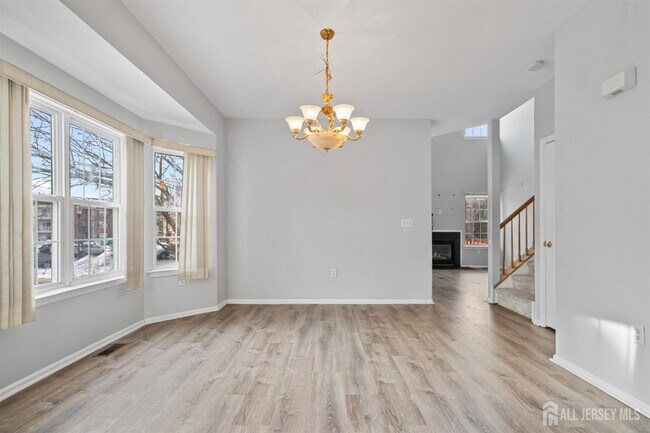 Building Photo - 802 Margaret Ct