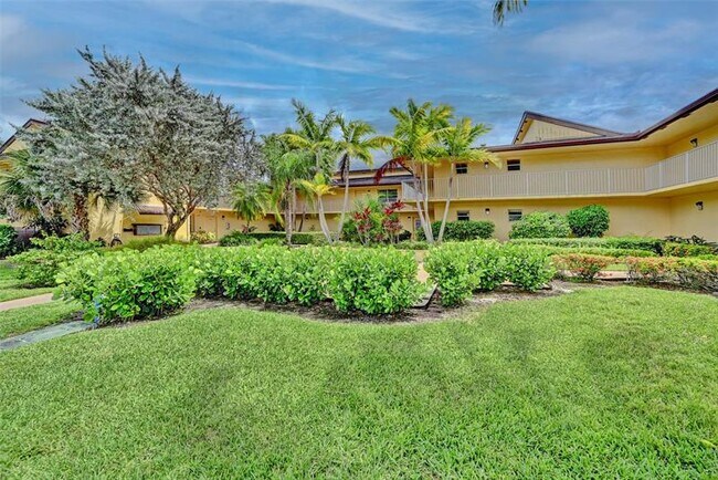 Building Photo - 8760 Azalea Ct