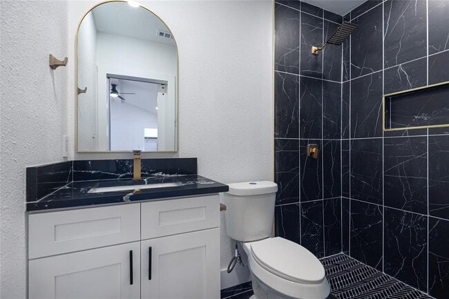 Building Photo - 6907 Tulane Dr