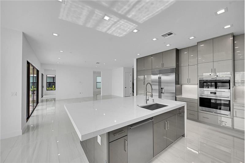 Building Photo - 9979 Migration Pt