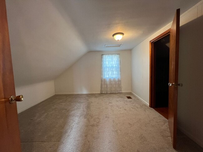 Building Photo - 2 Bed 1 Bath Single Family Home in Wausau