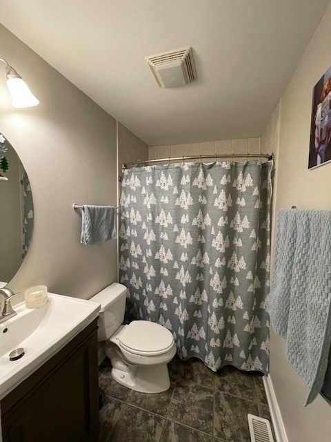 Bathroom #2 - 1711 S Racine Ave