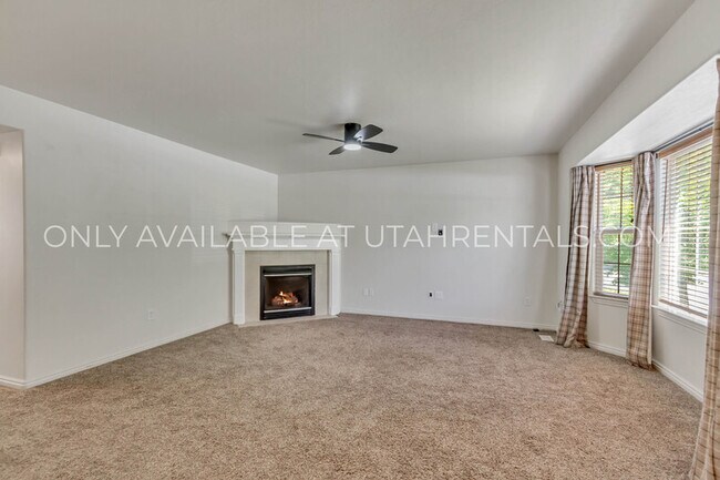 Building Photo - 1328 S 1550 E