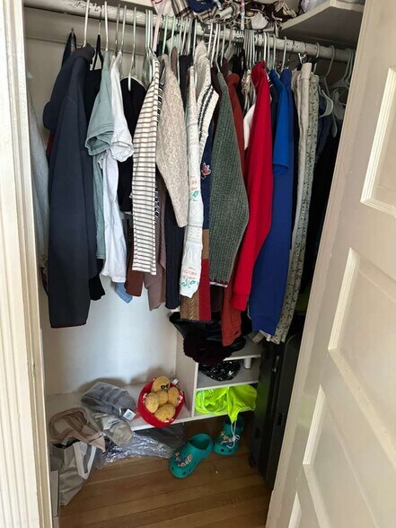 Building Photo - 12 Saint Paul St