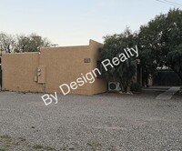 Building Photo - Updated 2 Bed 1 Bath Duplex with Fresh Paint, Ductless Heating/Cooling and Private Yard
