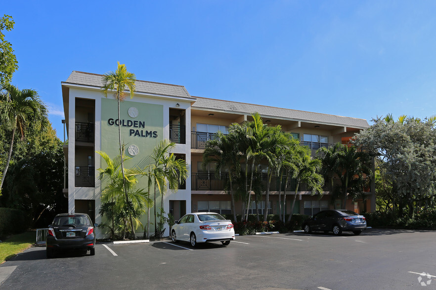 Building Photo - Golden Palms