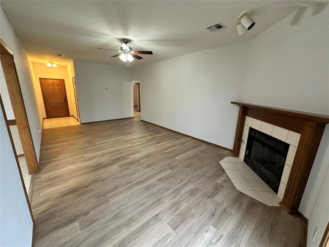 Building Photo - 628 NW 21st St