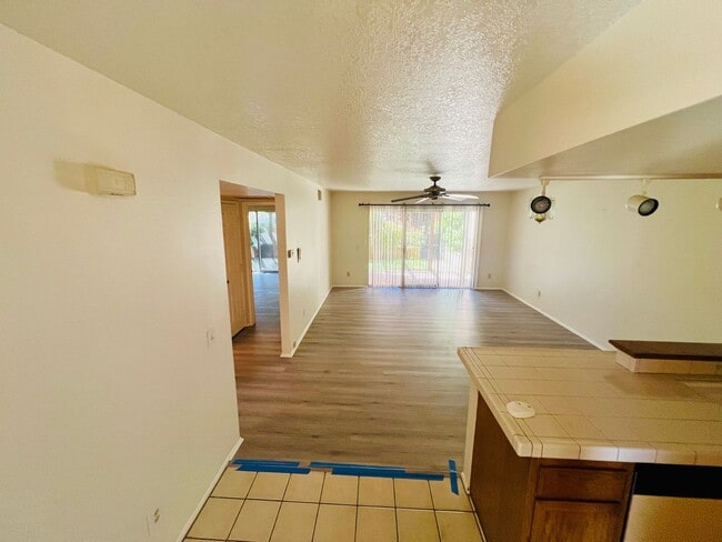 Building Photo - Two Bedroom Rental Home in Jess Ranch Avai...