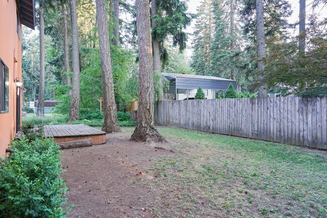 Building Photo - 4 Bedroom home tucked away in Hayden