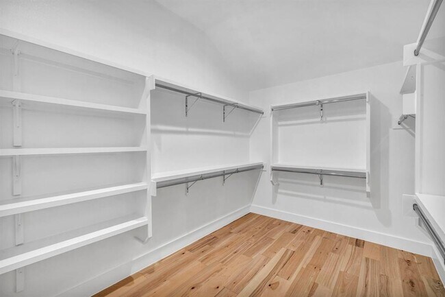 Building Photo - 8209 Polar Dr