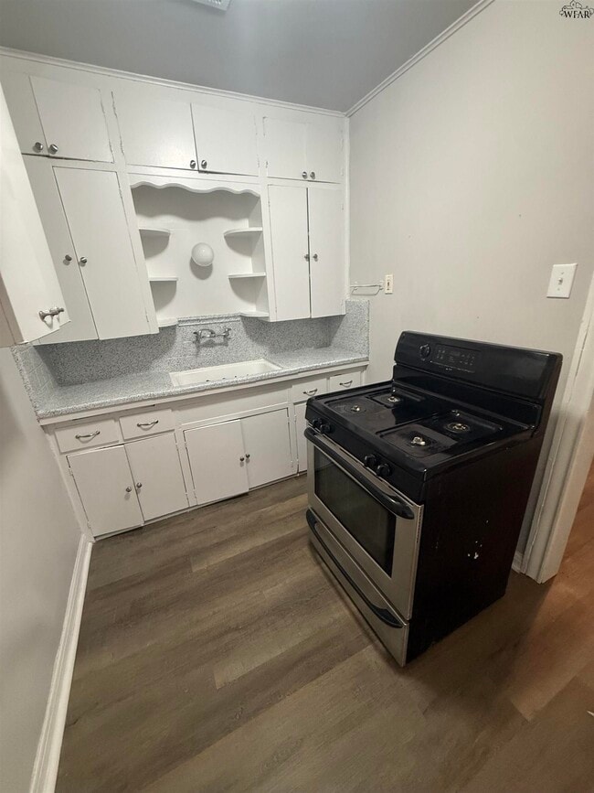 Building Photo - 3102 Ave K