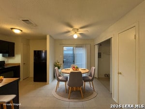 Building Photo - 8869 Meadow Trace St