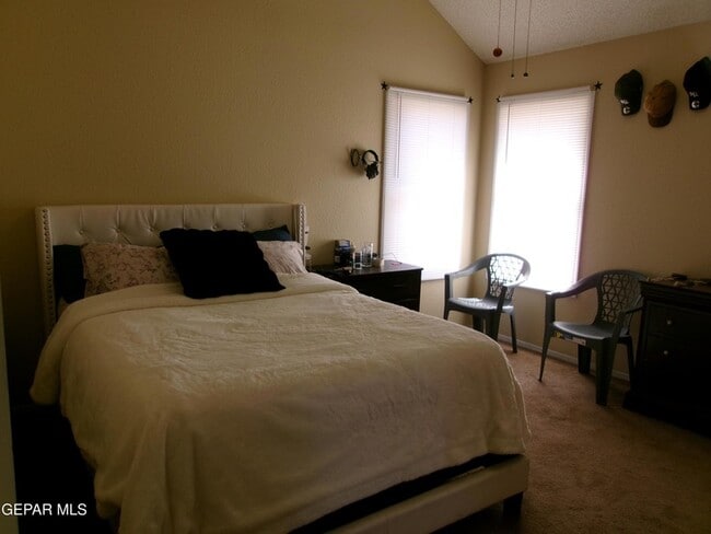 Building Photo - 3454 Broken Arrow Dr