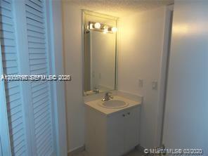 Building Photo - 8255 SW 152nd Ave