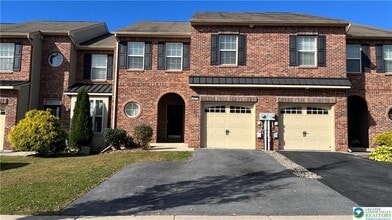 Building Photo - 251 Milkweed Dr