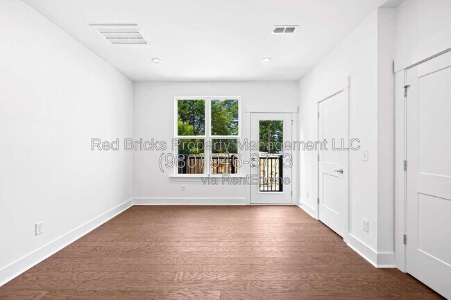 Building Photo - 5017 Sovereignty Ct