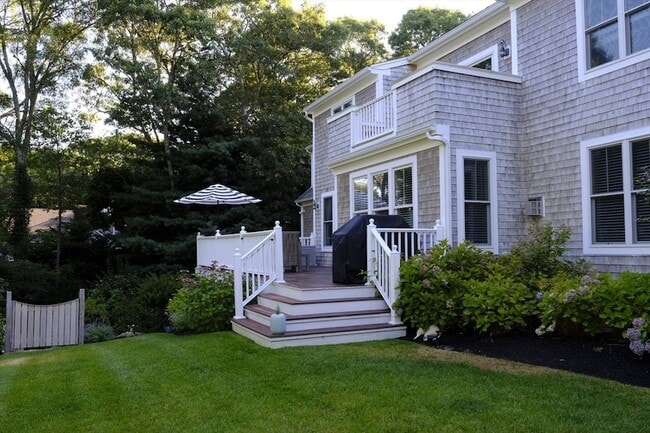 Building Photo - 110 Clamshell Cove Rd