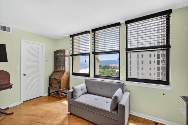 Building Photo - 2800 N Ocean Dr