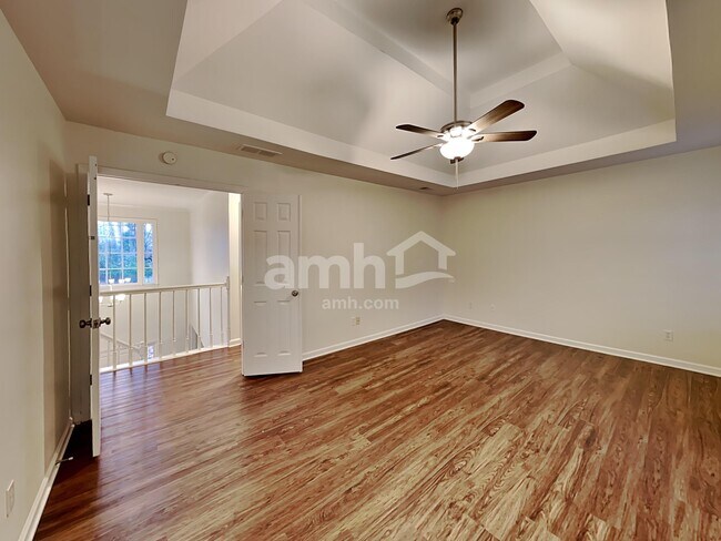 Building Photo - 3987 Fox Glen Dr