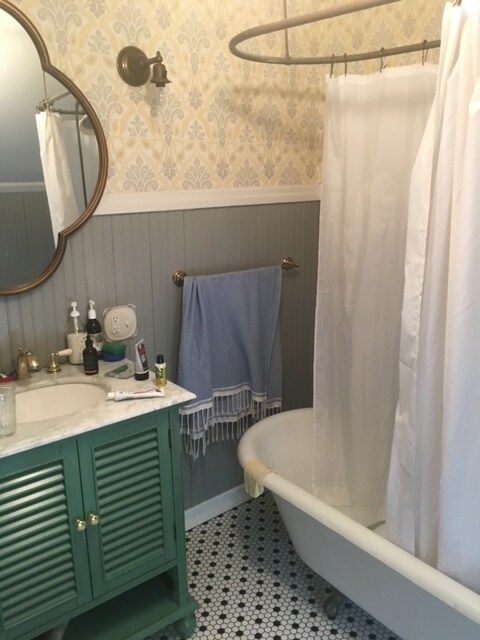 Building Photo - 425 5th St