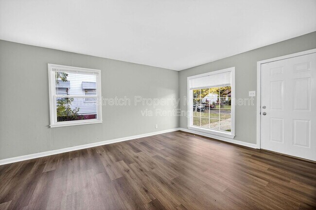 Building Photo - 408 Crawford Rd