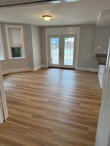 Building Photo - 13813 Village Mill Dr