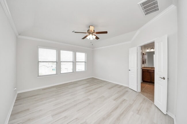 Building Photo - 5118 Kingship Ct