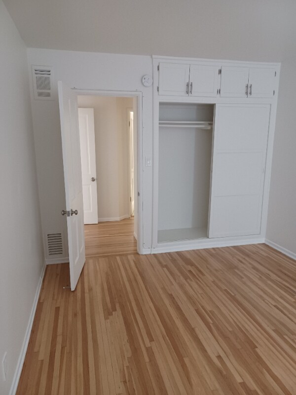 Building Photo - 4221 Los Feliz Blvd