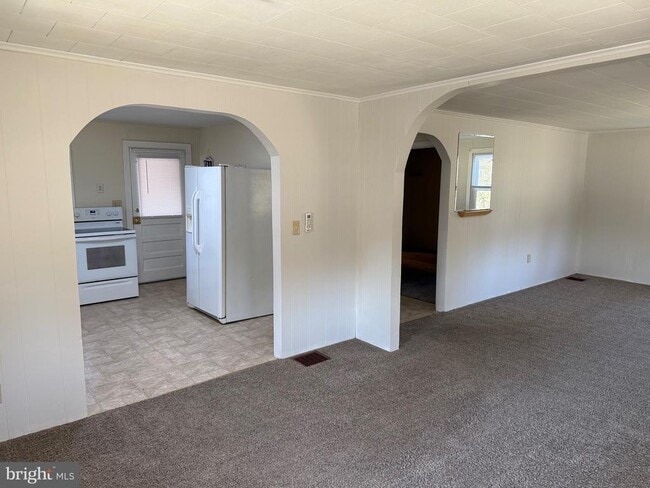 Building Photo - 77 Quarry Rd