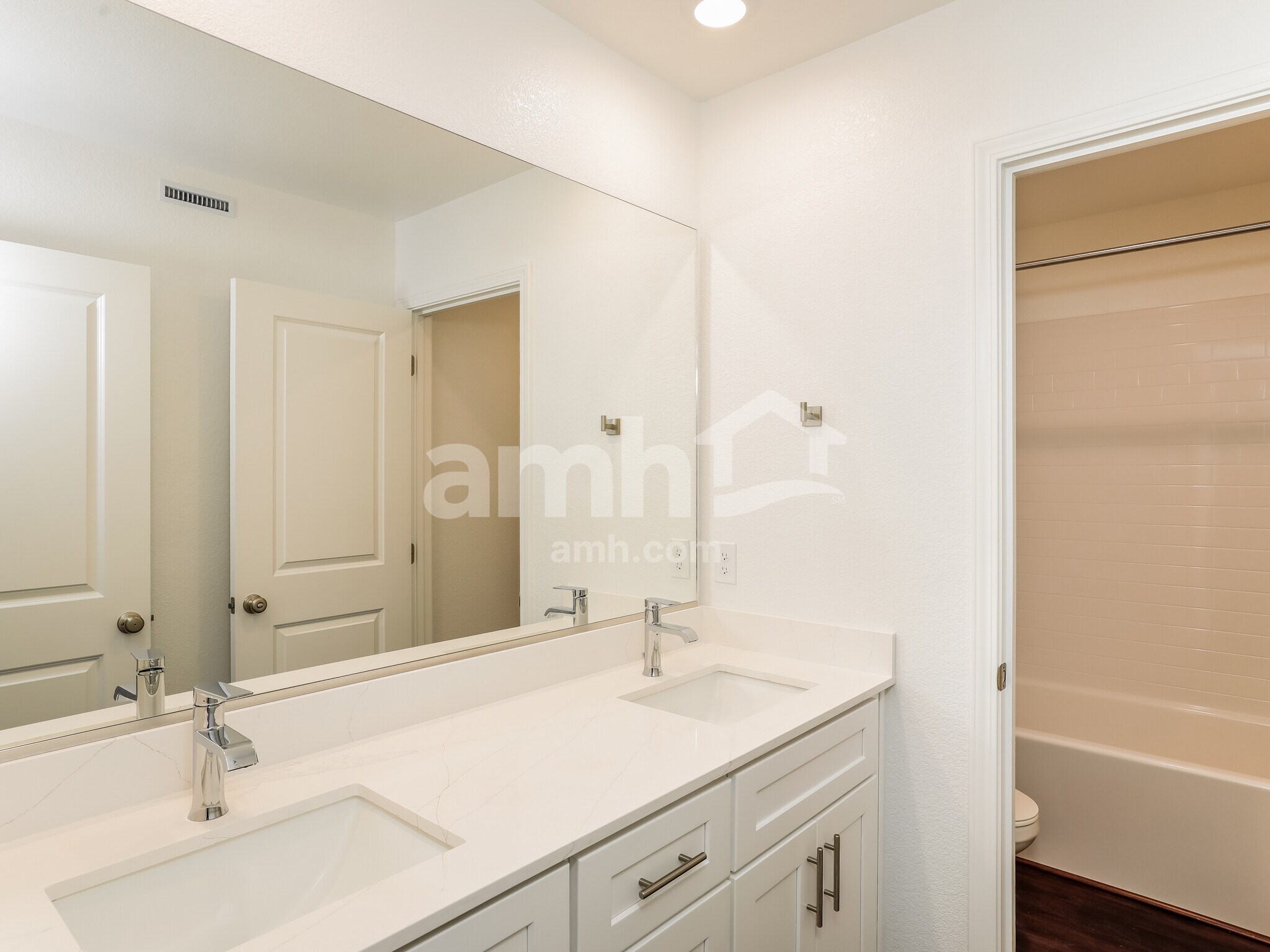 Building Photo - 1523 Inspiration Ln