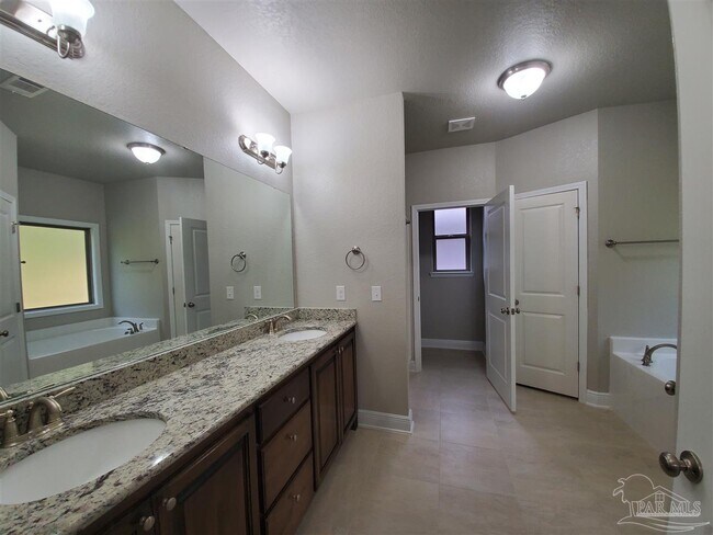 Building Photo - 5354 Woodlet Ct