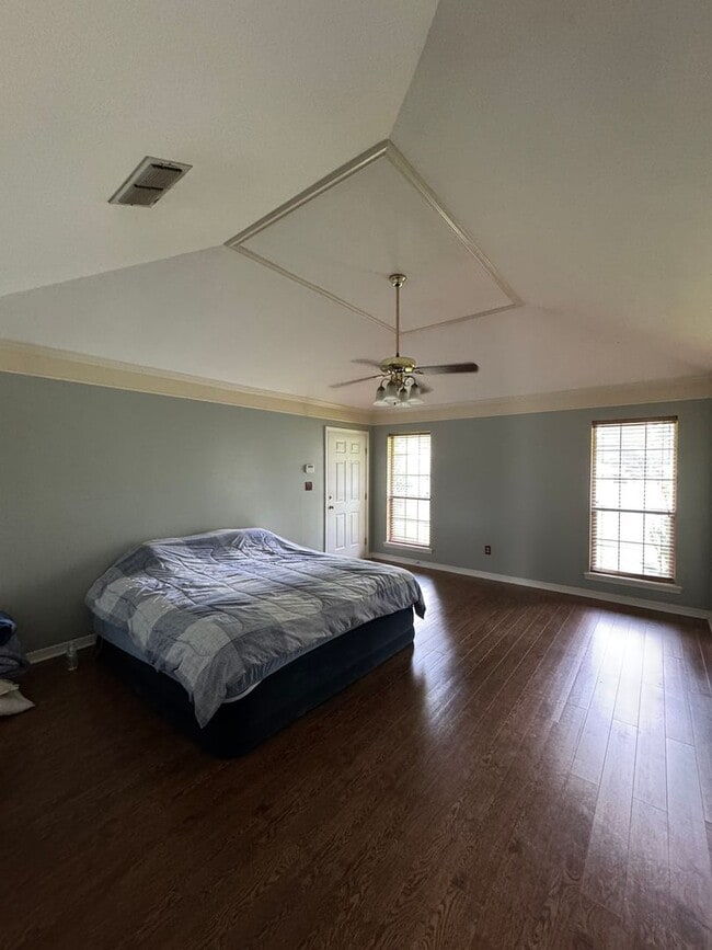 Building Photo - Rental Property