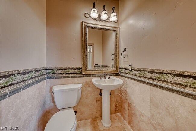 Building Photo - 905 Rhyolite Terrace