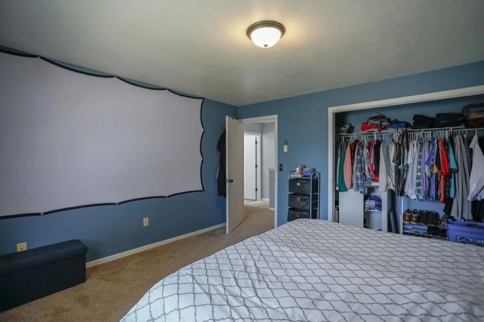 Building Photo - 536 Ross Ave