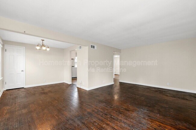 Building Photo - 8124 Titus Rd