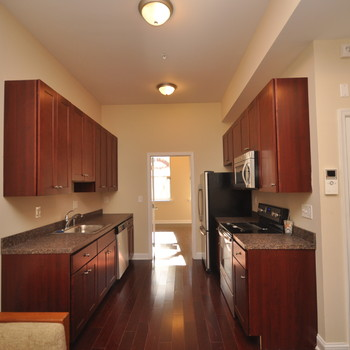 Primary Photo - 1723 W Diamond St