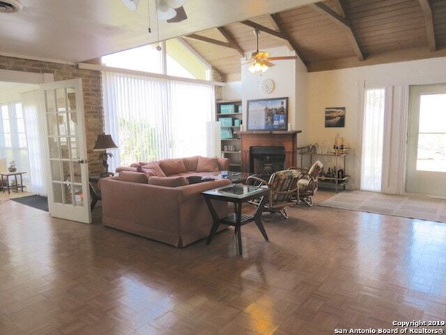 Building Photo - 241 Mount Pisgah Dr