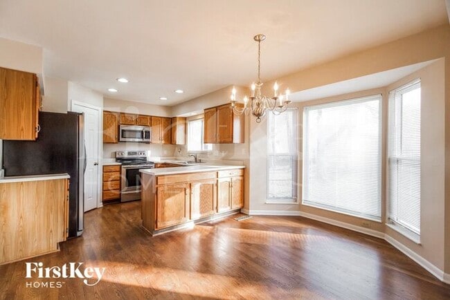 Building Photo - 3826 Red Fox Dr
