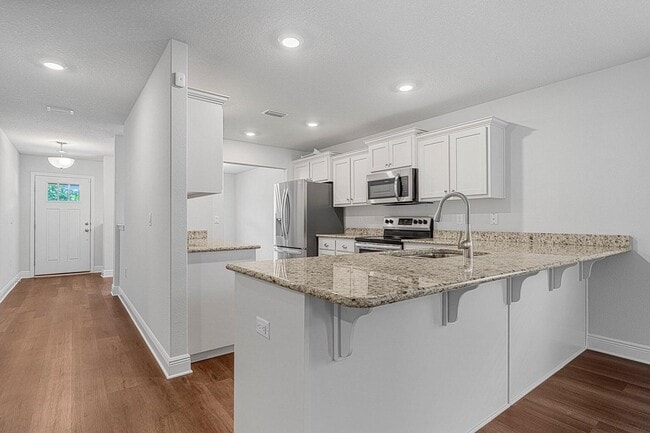 Building Photo - 103 Ridgeway Cir