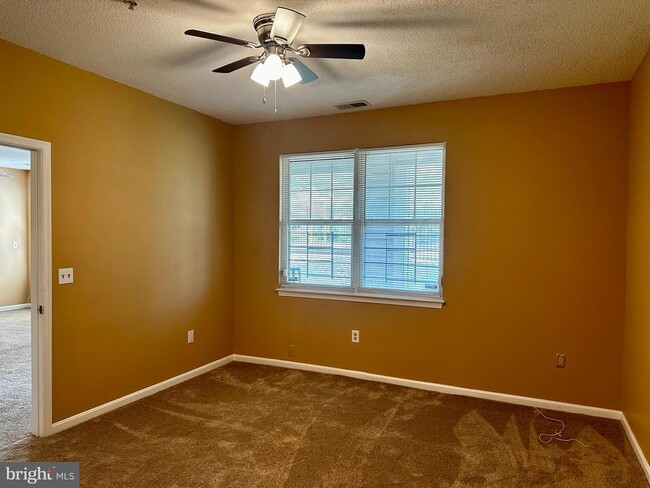 Building Photo - 7417 Hindon Cir