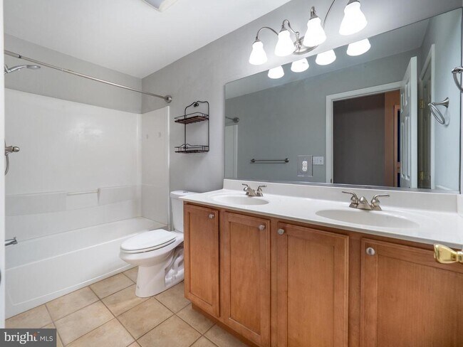 Building Photo - 13517 Winterspoon Ln