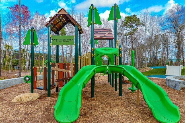 Building Photo - Coming Available!